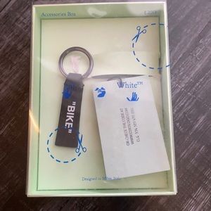 Off-White Label “Bike” Keyring Black